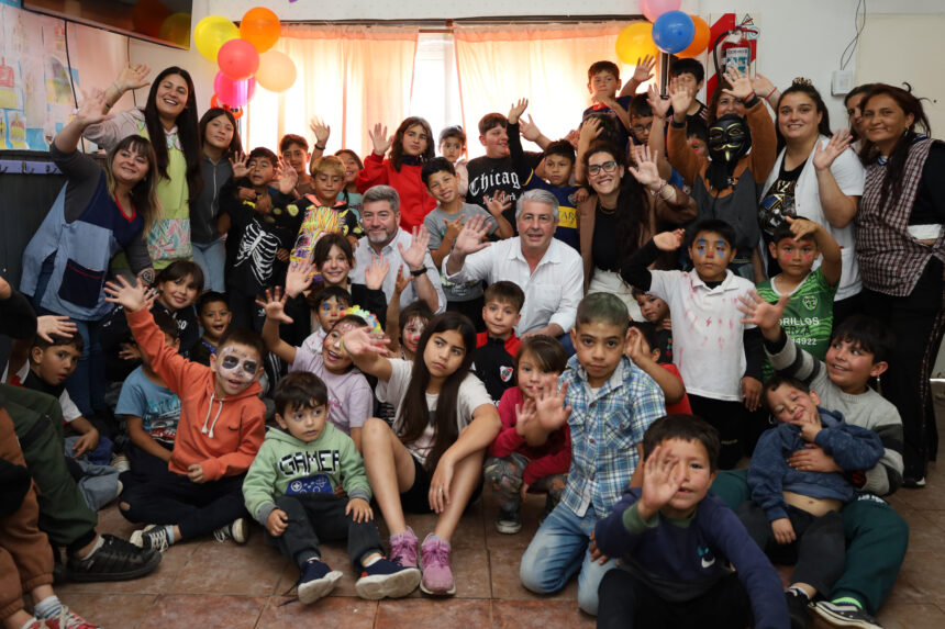 Día de festejos en el CDC Otero con la presencia de Javier Martínez