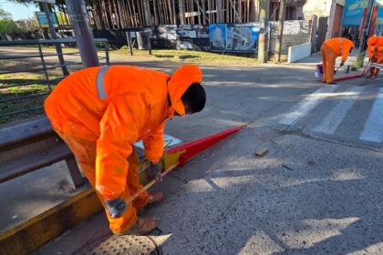 El municipio avanza con el plan anual de señalización vial en la ciudad
