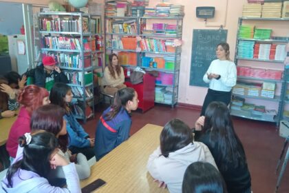 Jornada de prevención de noviazgos violentos en la Escuela Secundaria N° 20