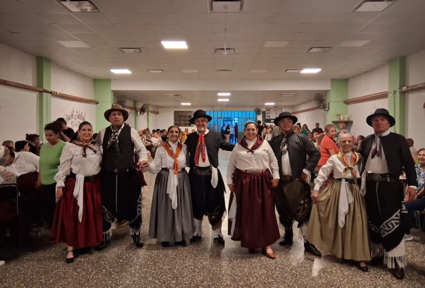 Numerosas actividades coronaron el Mes del Adulto Mayor