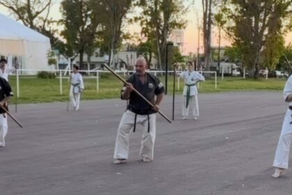 Exitoso Taller de Kobudo en el Parque Municipal