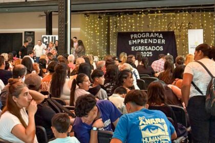 Más de 300 pergaminenses recibieron sus diplomas tras completar los cursos del Programa Emprender