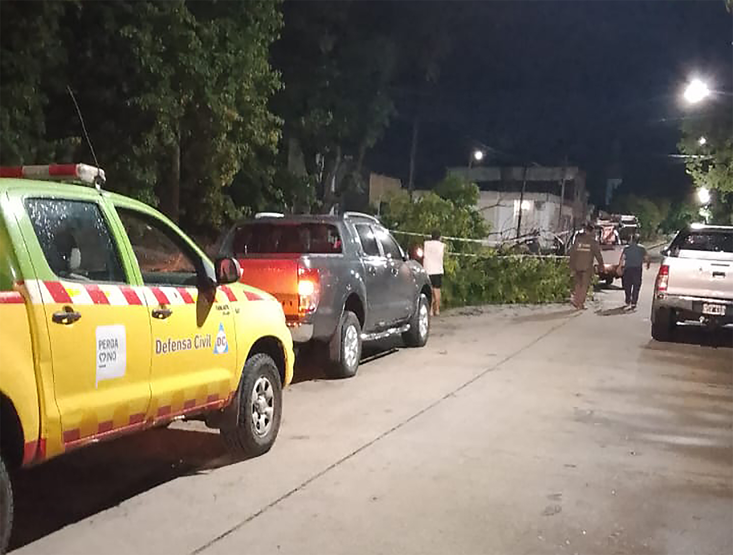 Defensa Civil realizó diversas intervenciones por la lluvia de anoche