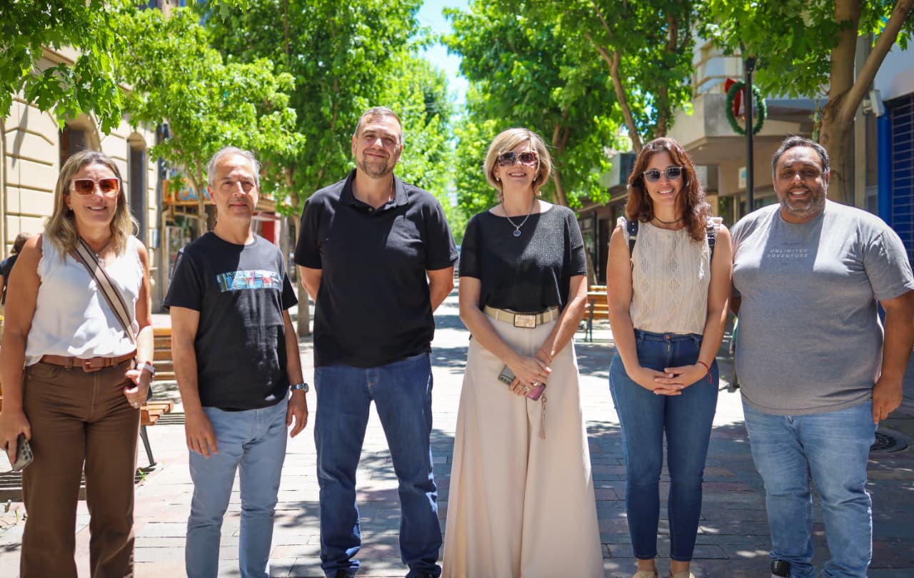 Llega Paseo Navideño, una propuesta para potenciar el comercio local y disfrutar en familia