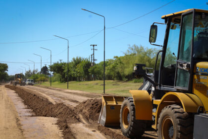 Comenzó la pavimentación de Pasaje Río Juramento