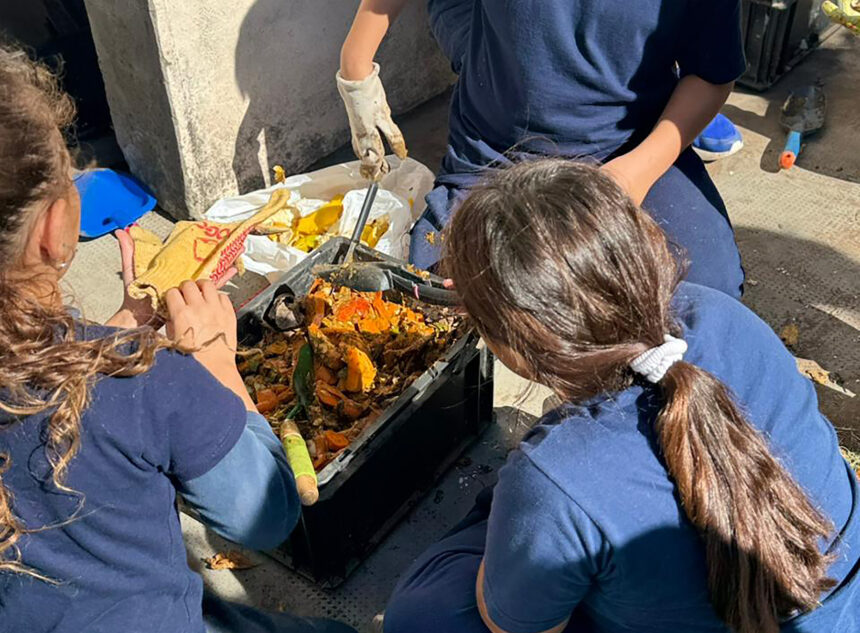 Aprender haciendo: jornada de compostaje en la Primaria Monseñor Scalabrini