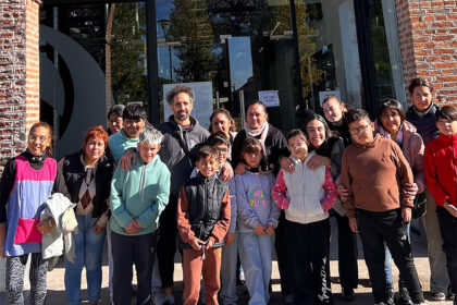 Familias y alumnos de los CDC compartieron una clase abierta de folclore en el marco de la Semana de Mayo