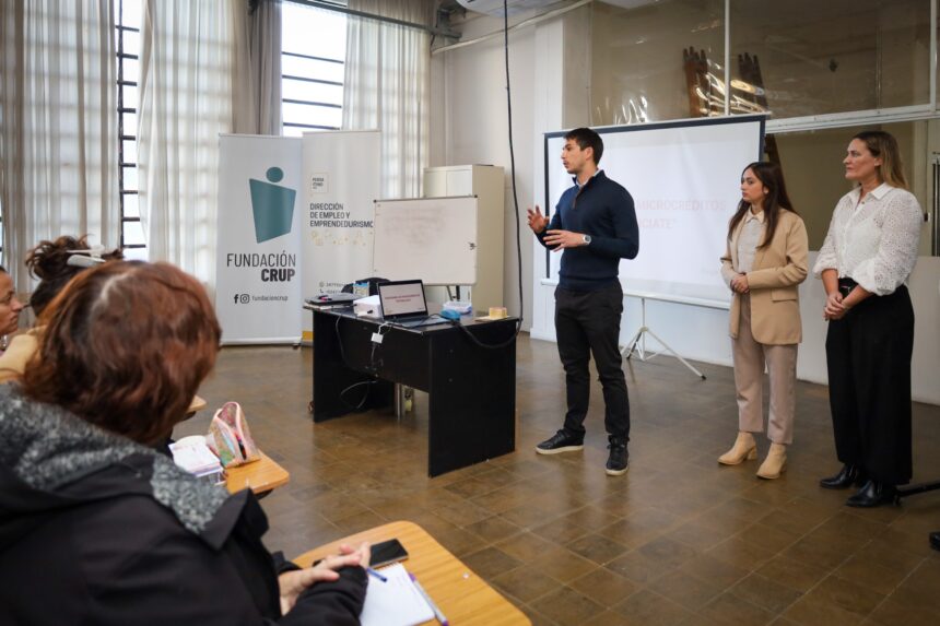 Comenzaron las capacitaciones del Programa Microcréditos con más de 180 emprendedores