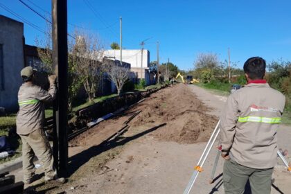 Obras de Cordón cuneta en barrio Virgen de Itatí Obras de Cordón cuneta en barrio Virgen de Itatí