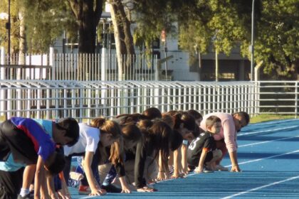 La Escuela Deportiva de Atletismo sigue consolidándose en Pergamino La Escuela Deportiva de Atletismo sigue consolidándose en Pergamino