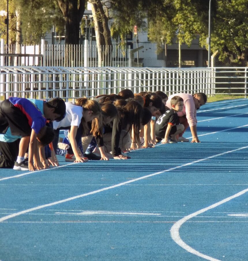 La Escuela Deportiva de Atletismo sigue consolidándose en Pergamino La Escuela Deportiva de Atletismo sigue consolidándose en Pergamino