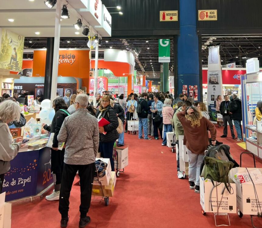 La Biblioteca Menéndez de Pergamino renueva su catálogo literario