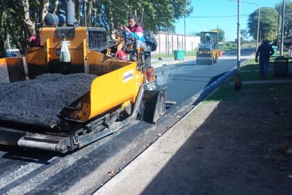 Peña: continúan las obras de pavimentación en sectores clave del pueblo