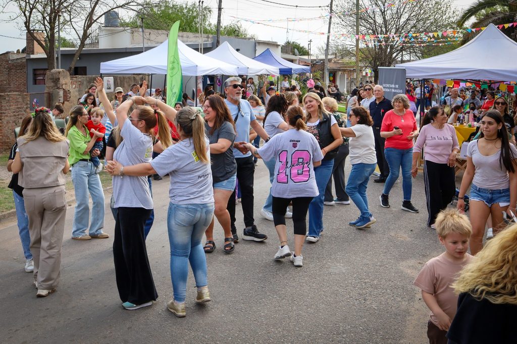 La Muni en tu Barrio celebró la llegada de la primavera en barrio Belgrano