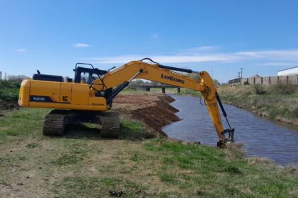 Limpieza y mantenimiento del Arroyo Pergamino Limpieza y mantenimiento del Arroyo Pergamino